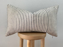 "Wren" Lumbar Pillow Cover