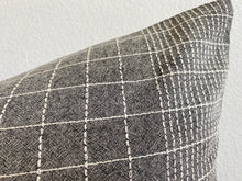 "Norah" Lumbar Pillow Cover