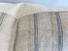 "Cora" Lumbar Pillow Cover