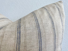 "Cora" Lumbar Pillow Cover