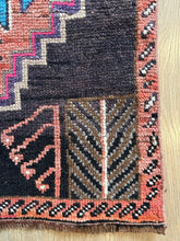 Small Vintage Turkish Rug (4)