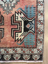 Small Vintage Turkish Rug (16)