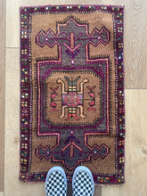 Small Vintage Turkish Rug (26)