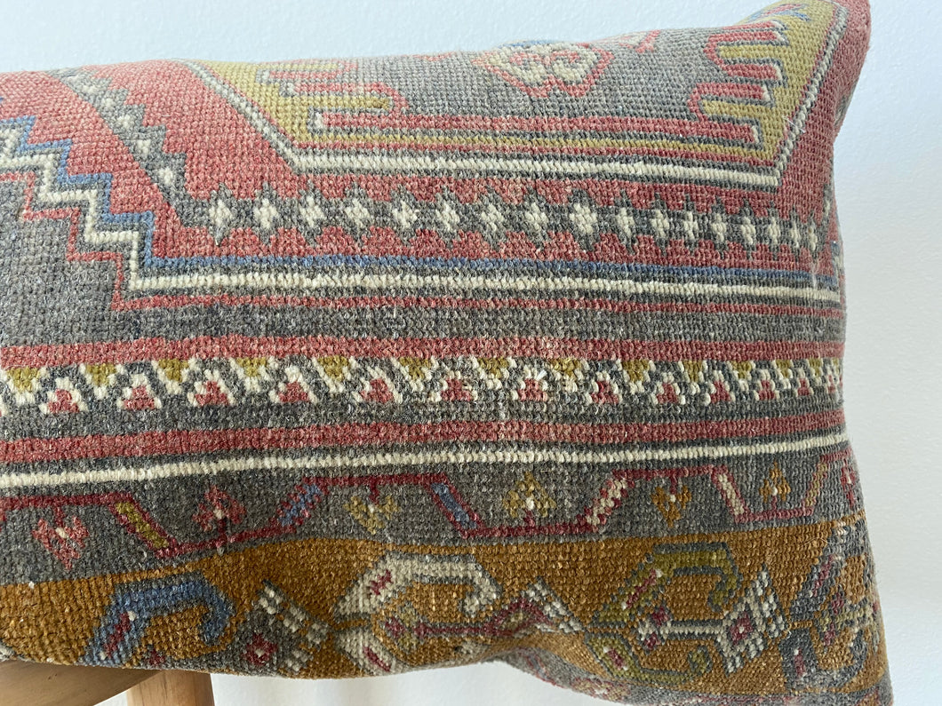 Decorative Pillow, Turkish Rug Pillow, 16x24'', Kilim Pillow Cover, Camel  Lumbar Pillow, Throw Pillow, Animal Pattern Pillow, Sofa Pillow