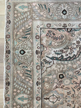"Delia" Large Vintage Persian Rug: 9'6" x 6'4"